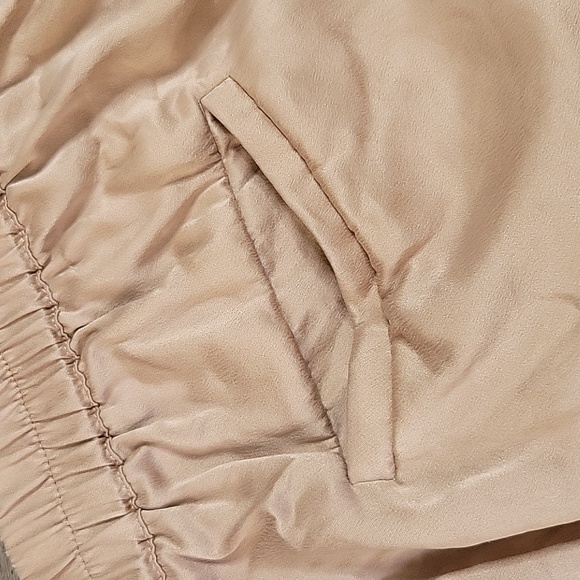 Lunya Silk Light Pink Shorts, Medium - Picture 8 of 14